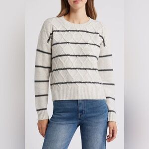 BearPaw Cream and Gray Crew Neck Sweater Size L